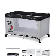 travel cot