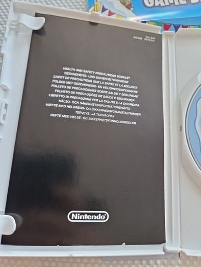 Disney Club Penguim Game day Nintendo Wii Games Original