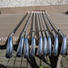 Callaway Apex CB 24 Irons + 2 Irons  w/ X-Stiff Shafts
