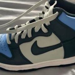 nike Jordan high tops