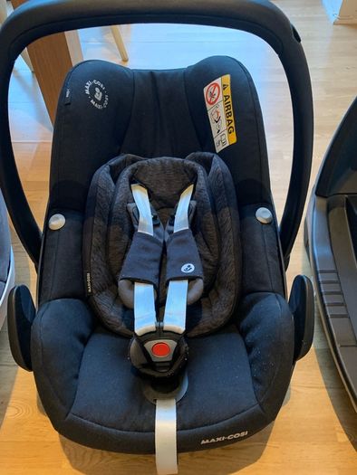 Maxi-Cosi Car Seat Bundle