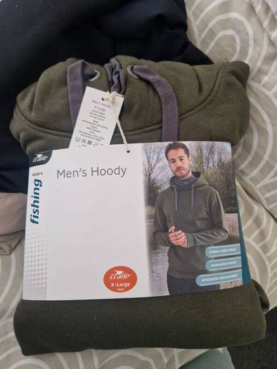 Fishing Hoodies x 2 in XL