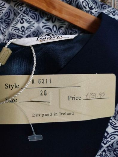Ladies Avalon dress, with zip opening fully lined, New with tags.