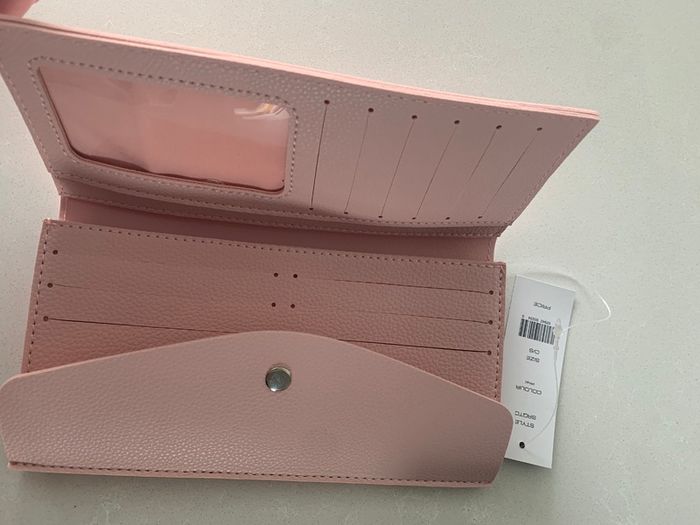 Brand New French Connection Pink Slim Line Wallet