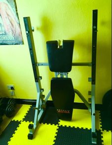 Weight bench