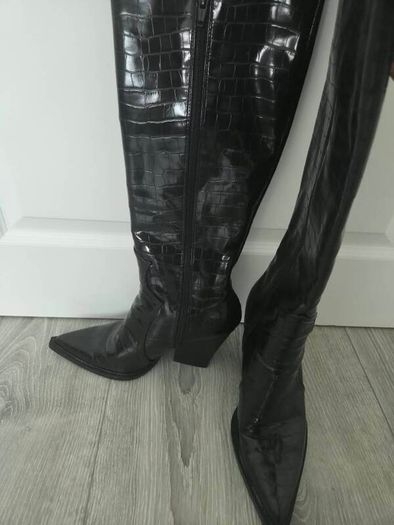 Western knee boots
