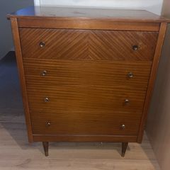 Mid century chest of drawers