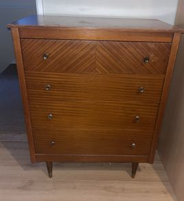 Mid century chest of drawers