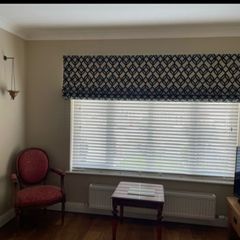 Roman blind