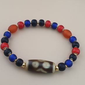Vintage 4 Eyes Tibetan Agate & Venetian MultiColor WhiteHeart Beads bracelet