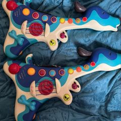 Kids woofer guitar