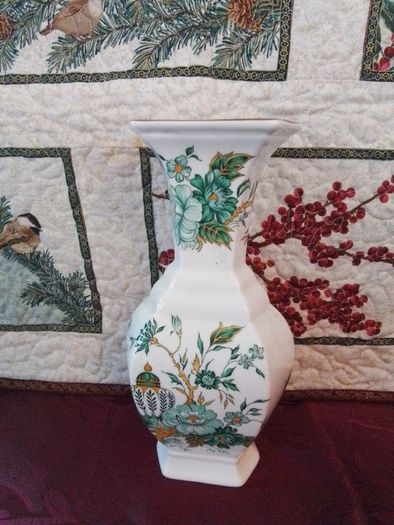 Crown Staffordshire "Kowloon" Vase