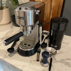Delonghi dedica espresso machine