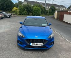 2020 Ford Focus ST-Line