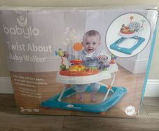Babylo Twist about Baby Walker