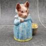 Beatrix Potter - Aunt Pettitoes Collectable Figurine Image 8