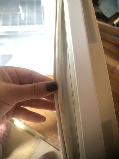 Logik fridge freezer