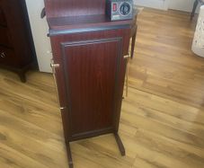 Mahogany Ironing Press