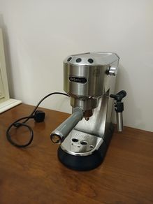 Coffee Machine - DeLonghi Dedica EC685.M Espresso Machine, Steel