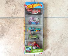 Hot Wheels HW Fun Amusement Park Cars Vehicles die-cast 1:64 5-Pack 2025 JBJ88