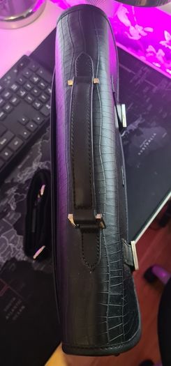 Laptop bag