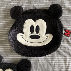Mickey Mouse round cushion covers