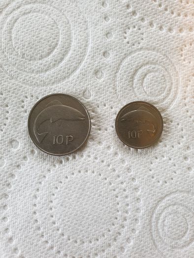 1978 Ten Pence Coin and 1994 10 p Coin Irish Currency Punt Ireland 10p 10pence