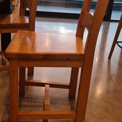 Solid wood dining table and 6 chairs
