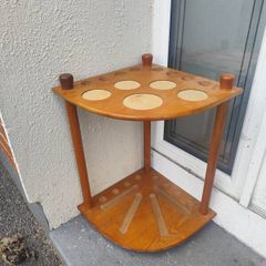 Pool cue corner stand