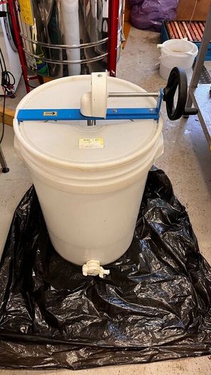 Honey extractor ( Manual)