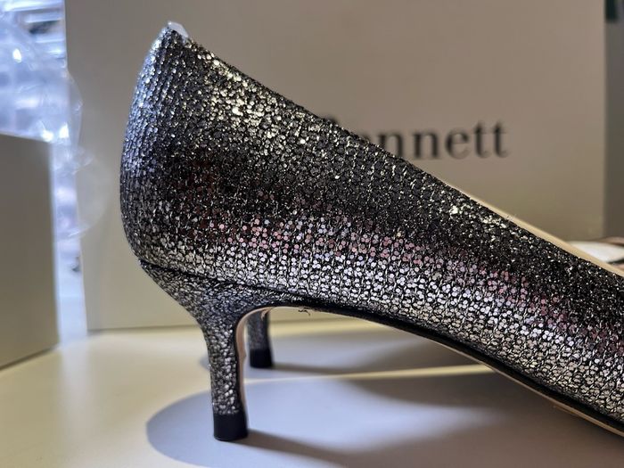 New 38 LK Bennett Audrey Kitten Heel Courts