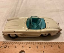 Corgi 303. Mercedes Benz 300SL. 1958/60. Excellent condition.