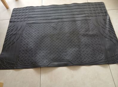 Car boot mat