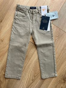 BNWT Mayoral sand jeans, size 98cm (3yrs)
