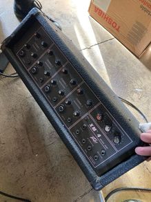 Peavey XM4 Mixer Amp