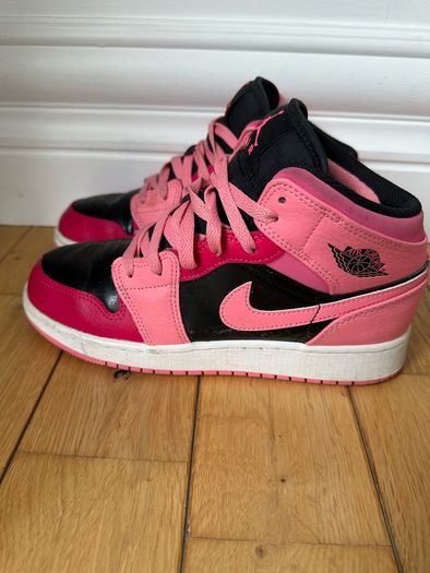 Nike Air Jordan 'Coral Chalk' Boots