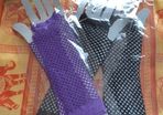 3 fingerless gloves