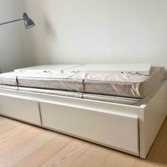 IKEA Flekke day bed