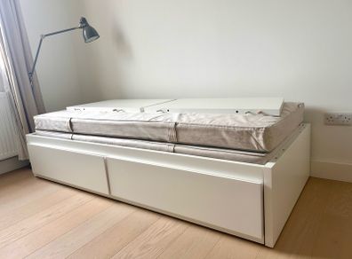 IKEA Flekke day bed