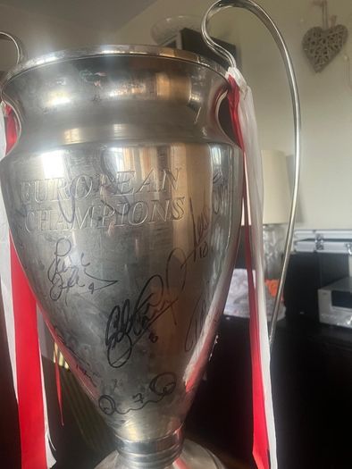 Liverpool signed champions league trophy
