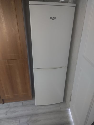 Excellent fridge / freezer