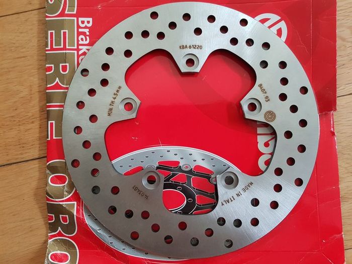 FZ1 Fazer rear brake disc  2006-2012