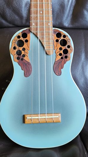 Ovation Applause Ukulele