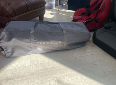 travel cot