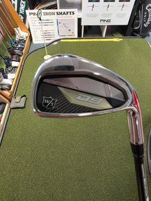 Wilson D9 Irons