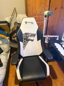 gaming chair