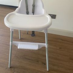 Small highchair
