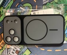 iPhone 18 Pro Case - Brand New
