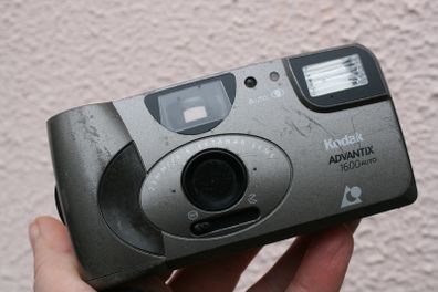 Kodak Advantix 1600 Auto APS Compact Film Camera Tested