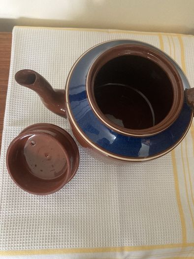 Carrigaline Pottery Antique Large Teapot